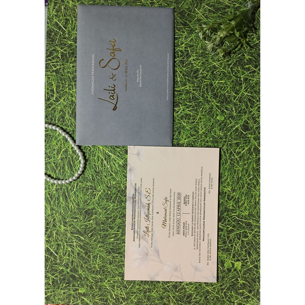 Undangan Pernikahan Hard Cover Landscape