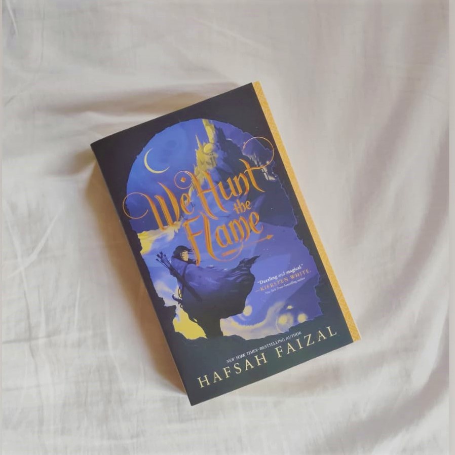 We Hunt the Flame by Hafsah Faizal Novel English Original Import