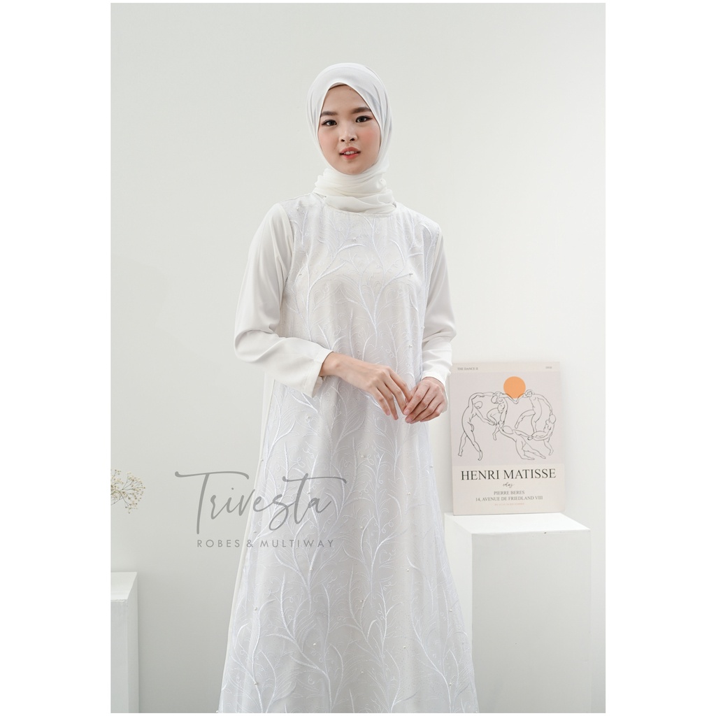 Dress Inner Brokat Krah Bulat Satin- WHITE-Bisa untuk Hijab Bride