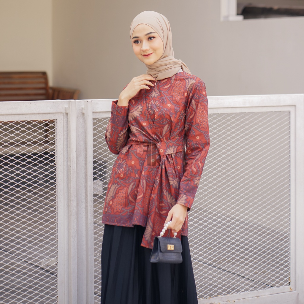 FITTINGROOM11 Blouse Batik - Calista Batik Merak