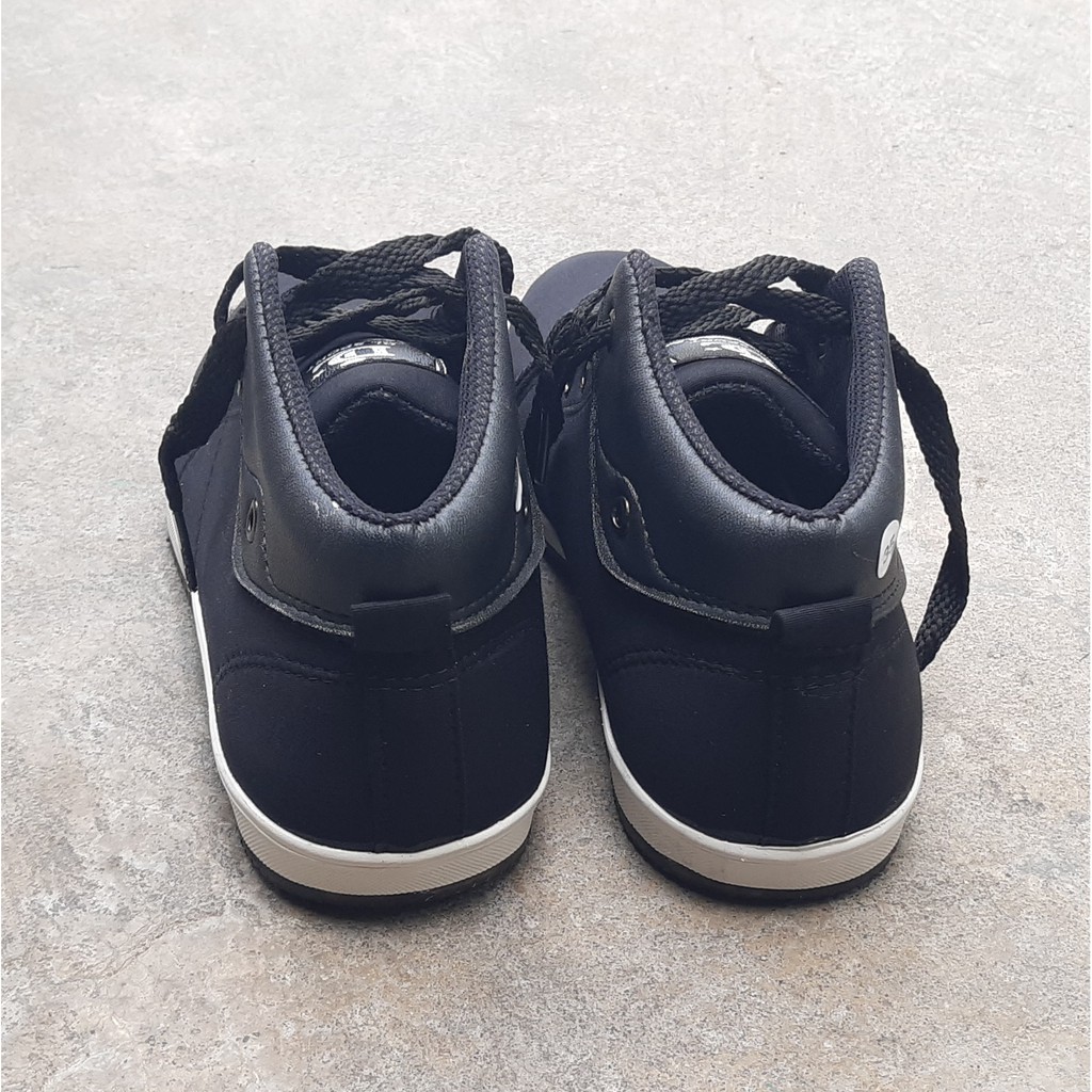 Sepatu Sekolah Anak Bertali Semi Boot