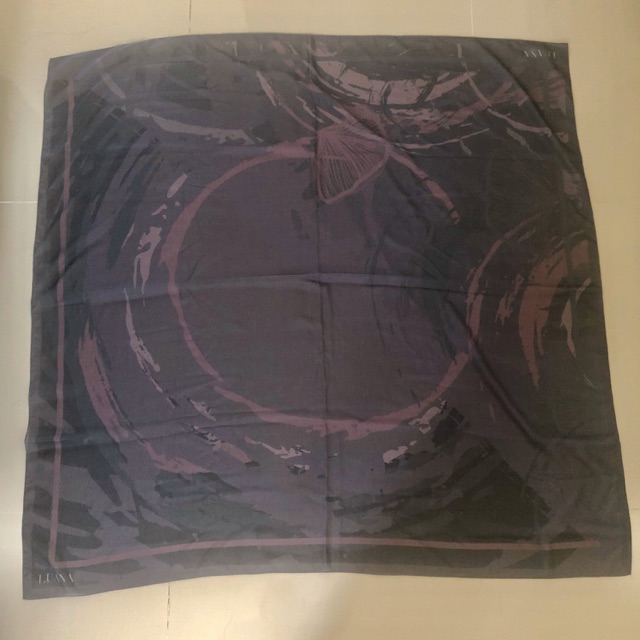 Preloved scarf LUANA