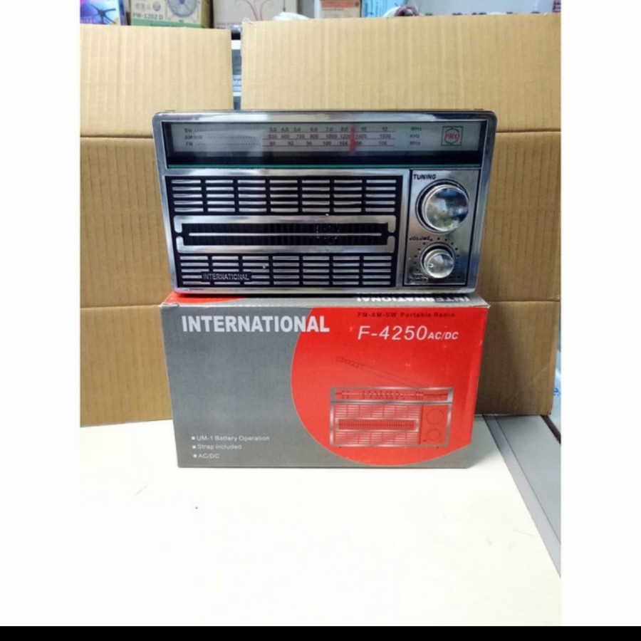 COD RADIO PORTABLE INTERNATIONAL JADUL 3 BAND FM-AM-SW AC/DC SN-4250 //RADIO JADUL INTERNATIONAL SN-4250