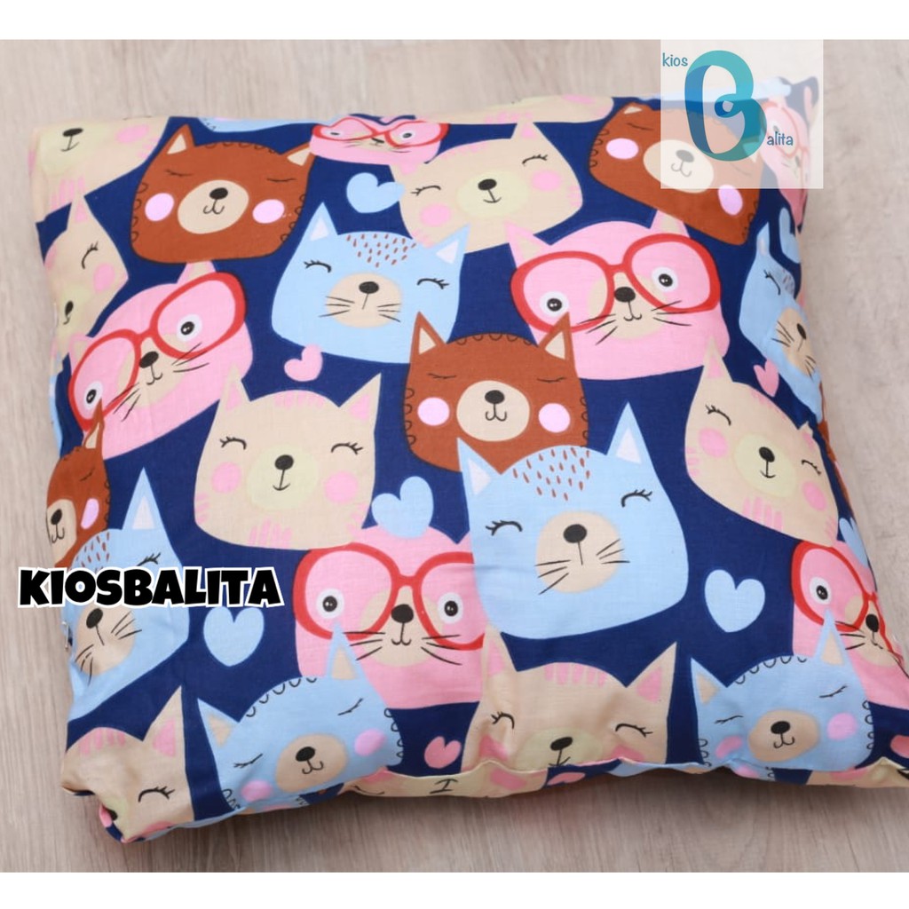 BANTAL SOFA MOTIF UKURAN 40 X 40 (BANTAL MENYATU TIDAK PAKAI SARUNG BANTAL)