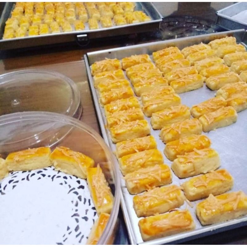 

kue kering Kastengel dan kue kering Nastar