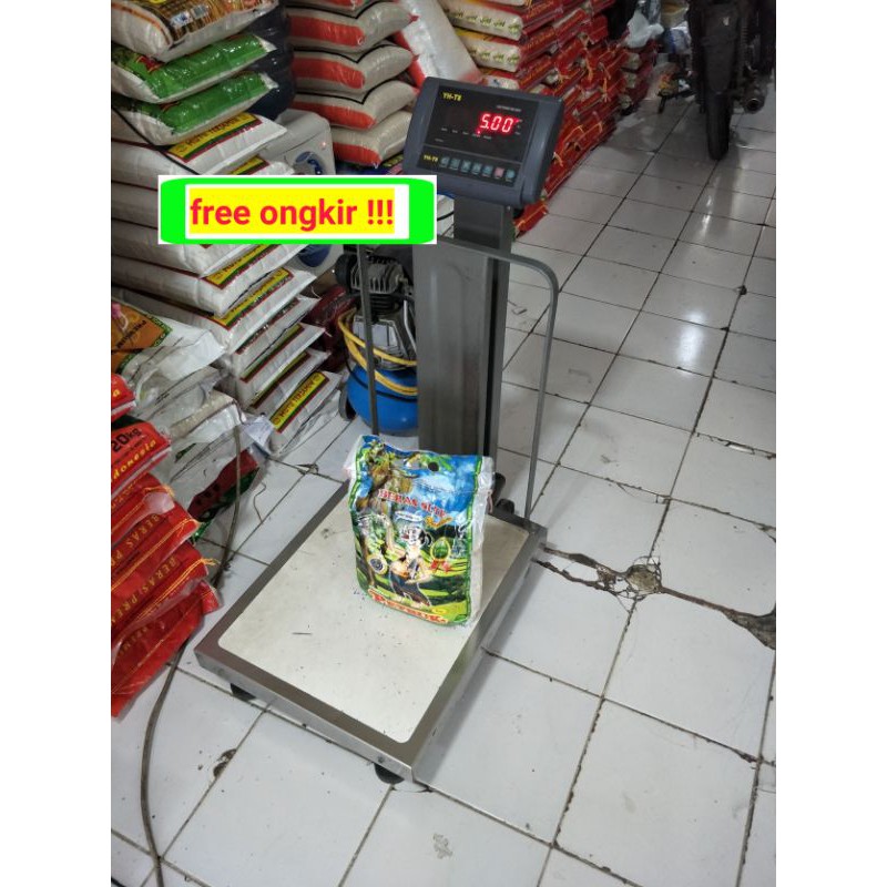 

Beras Petruk 5 Kg -GOSEND