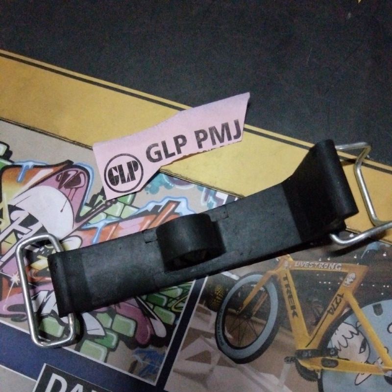 Karet Sabuk Tali Pegangan Aki Accu Suzuki SMASH SMESH SHOGUN SOGUN 110 125 OLD NEW LAMA SATRIA 120 R
