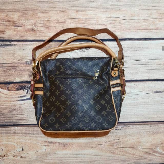 TAS LOUIS VUITTON SECOND