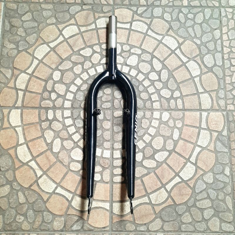 FORK - GARPU SEPEDA MTB 26" GENIO BESI HITAM 25.4