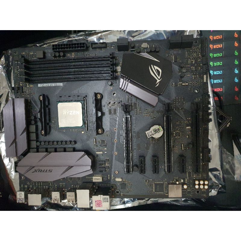 Motherboard asus rog b350f strix AM4 second