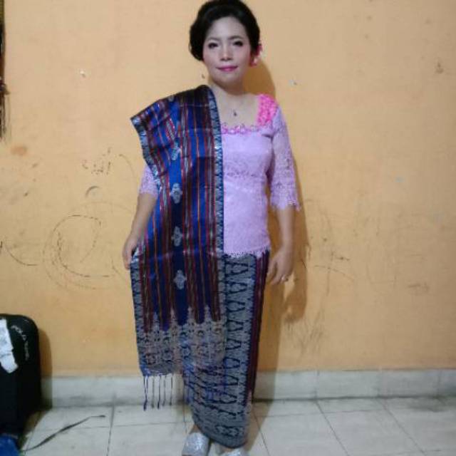 SONGKET TENUN SILUNGKANG SONGKET TENUN TANGAN PAKAIAN ADAT WANITA SONGKET BATAK