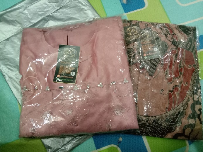 Batik Couple Kebaya Tunangan Ayudia Lamaran Wisuda Kondangan Terbaru Kekinian