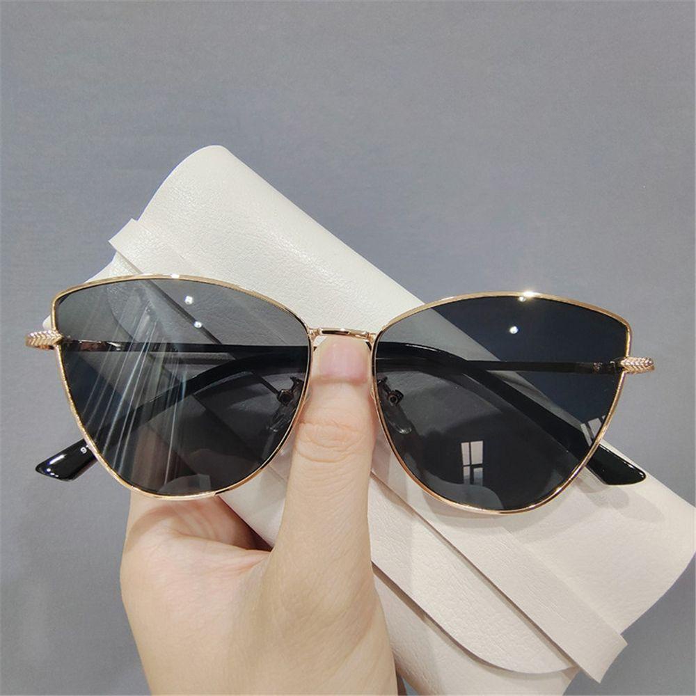 Lily Kacamata Hitam Vintage Kecil Oversized Trending Eyewear Ladies Shades