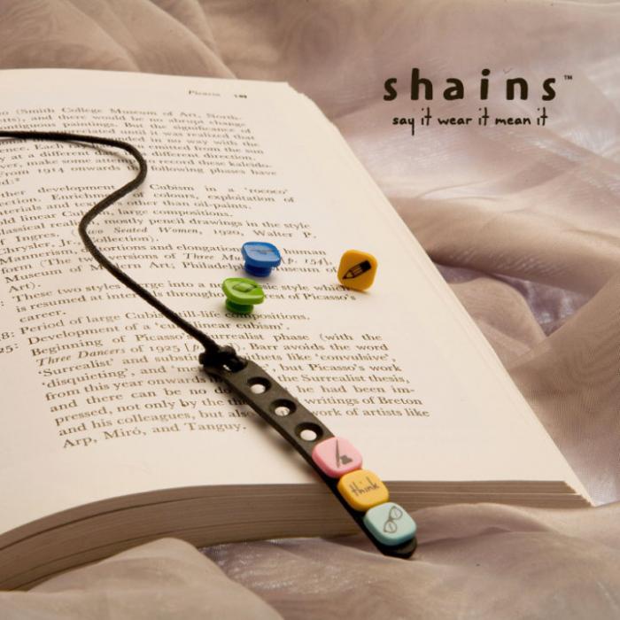 

Seraphina Shainsware Bookmark with 20 Elements