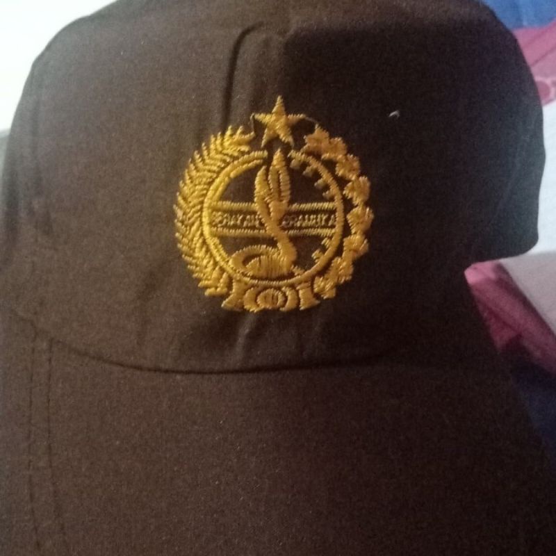 TOPI PRAMUKA isi 10