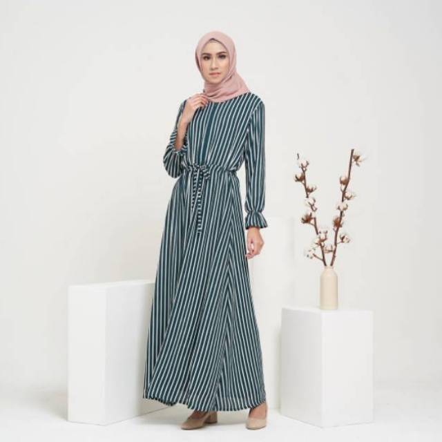 Olivia Dress Line Green size SM by Callanda Hijab