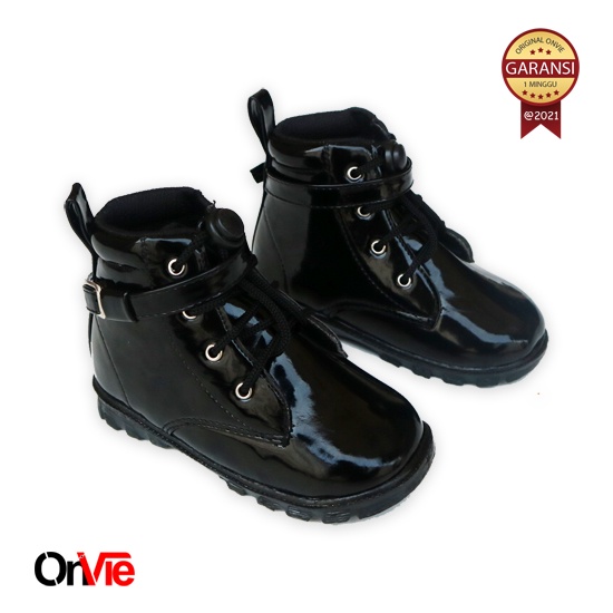 Sepatu Boots Anak Perempuan Glossy Hitam Putih Merah Polos | Sepatu Pesta Formal 22-35 Onvie