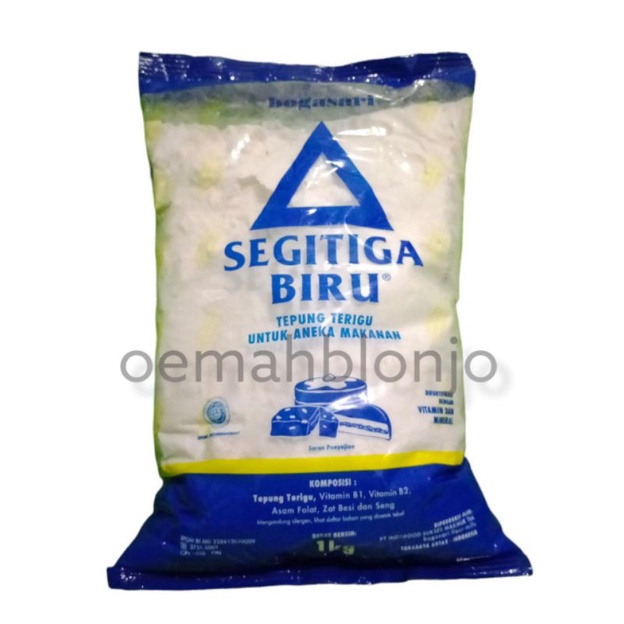 

Tepung terigu segitiga biru 1 kg