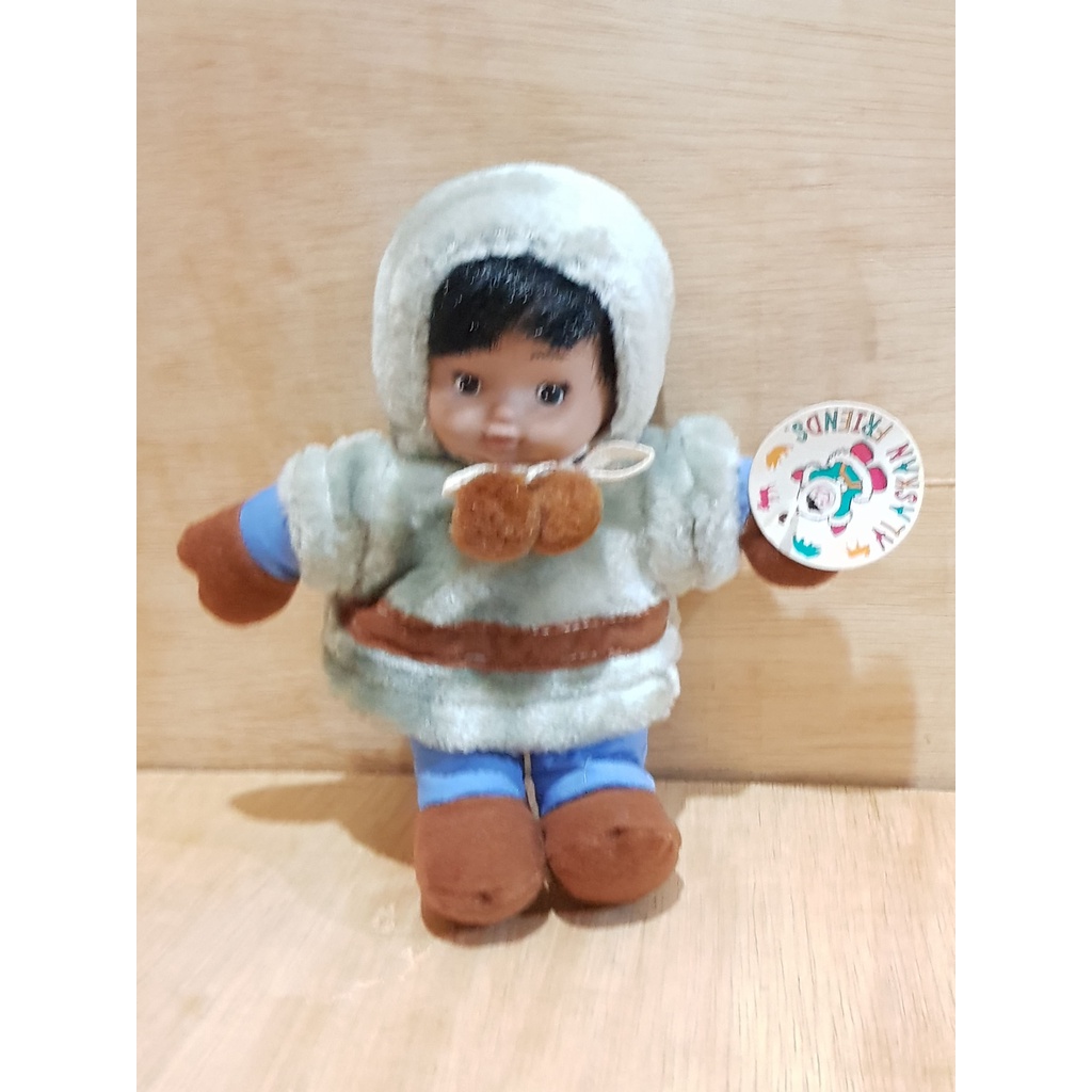 Boneka Orang Eskimo Brand Alaskan Friends Artic Circle Enterprises Original