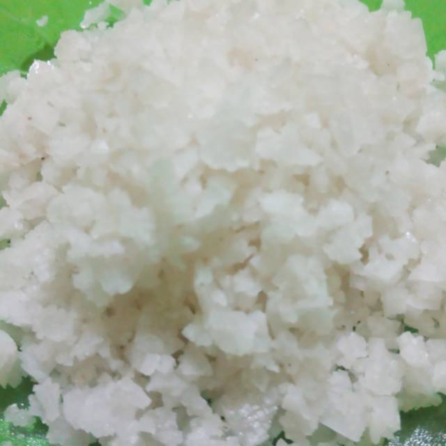 

Garam Krosok Asli Indonesia (1 kg)