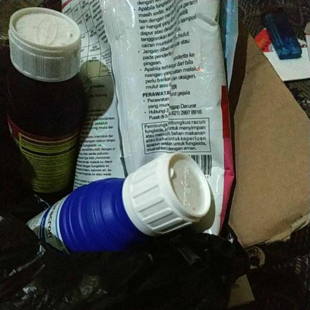 Insektisida Lannate Biru 40sp 100 Gr