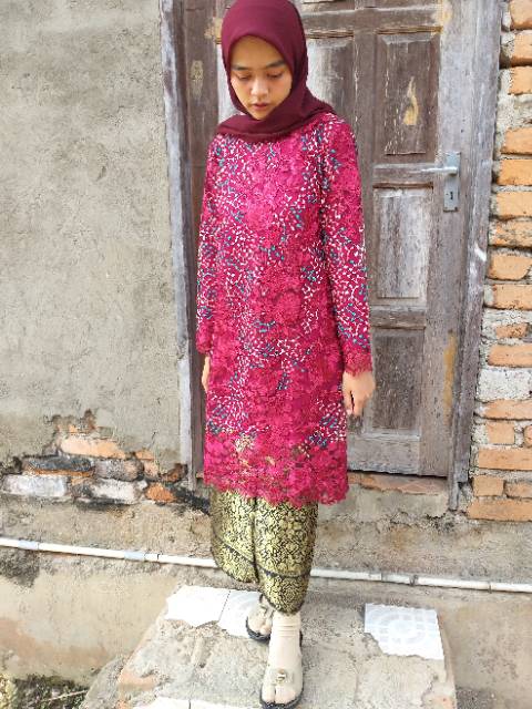 Set baju kurung Nera