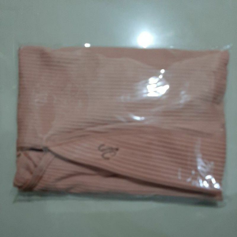BERGO PLISKET KERUT/JILBAB INSTAN(PK).-Salem/koral