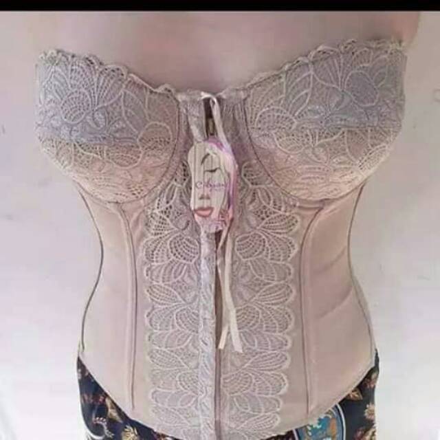 Lontorso ayana paris