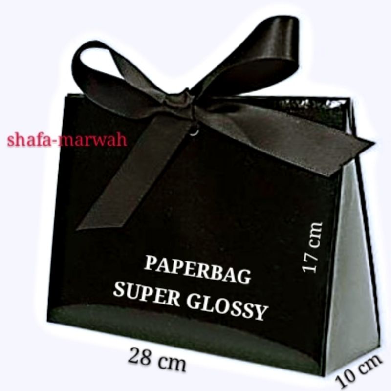 

SUPER GLOSSY EXCLUSIVE PAPERBAG SUPER BLACK PREMIUM.28x10x17 cm.