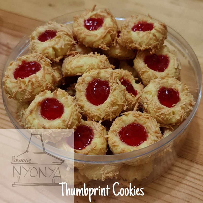 

STRAWBERRY THUMBPRINT COOKIES kemasan (ukuran toples) 500 gr