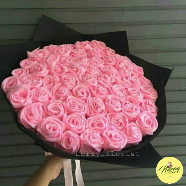 buket bunga bekasi buket bunga wisuda 112