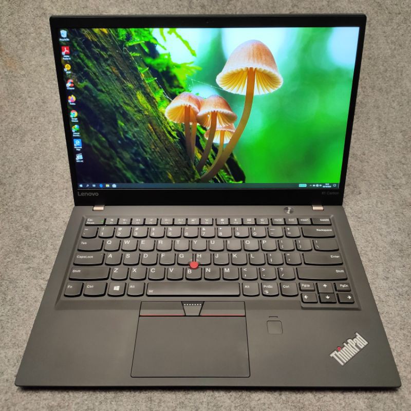 Lenovo Thinkpad X1 Carbon Gen5 Core i5-7300U RAM 8GB SSD 256GB 14" IPS FHD
