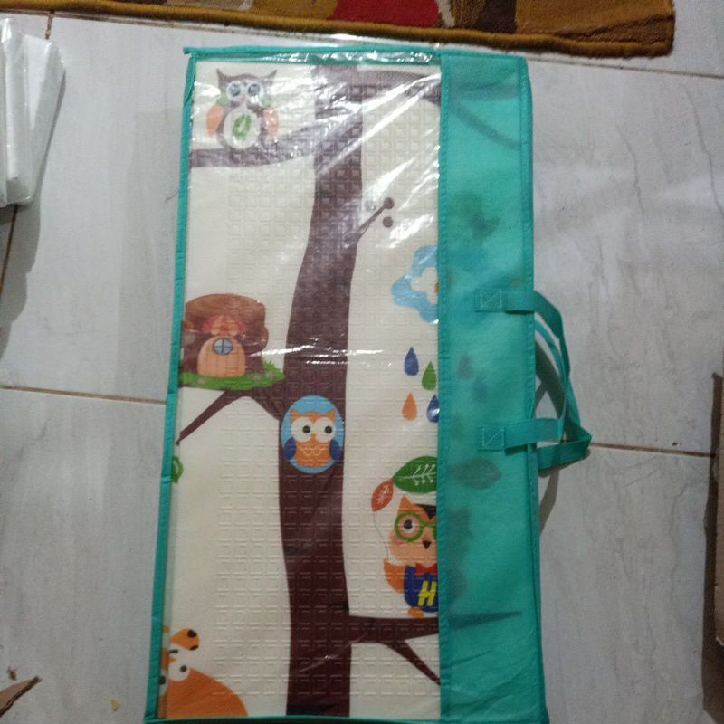 PLAYMAT IMPORT /TIKER BAYI