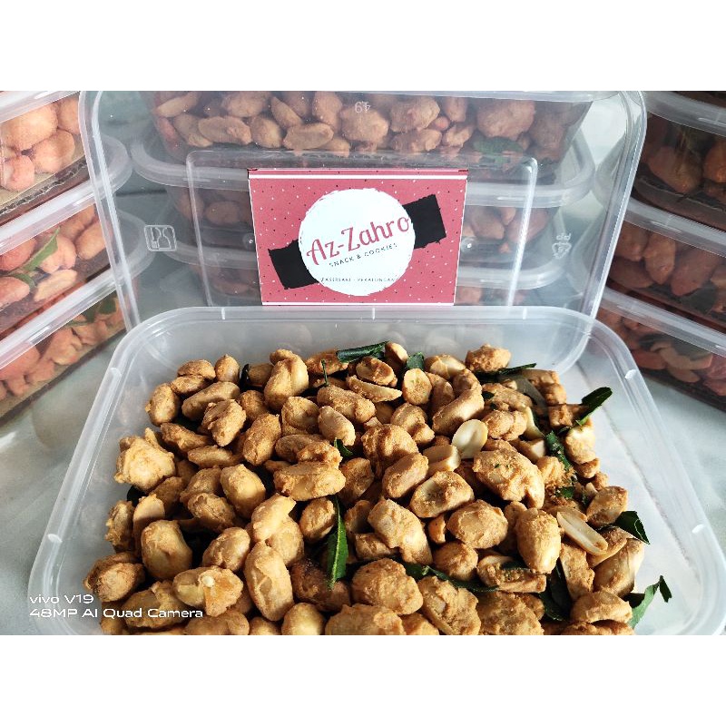 

KACANG BANGOK ORIGINAL PEDAS / AZ-ZAHRO' SNACK / OLEH-OLEH KHAS PEKALONGAN