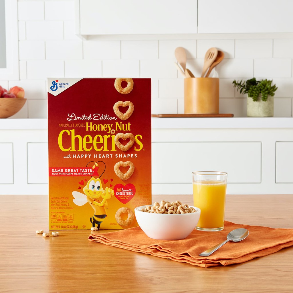 

Limited Edition Family Size Honey Nut Cheerios Breakfast Cereal Sereal Sarapan Madu Snack Makanan