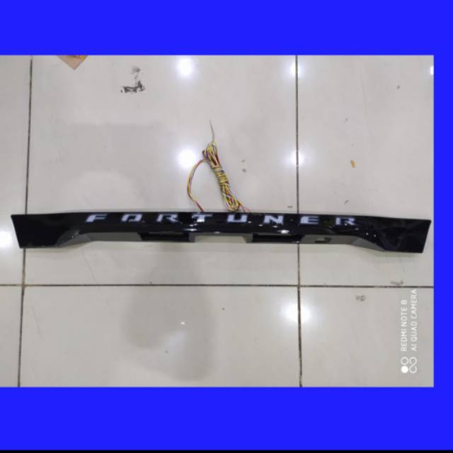 Trunk lid grand Fortuner lampu 2012-2015