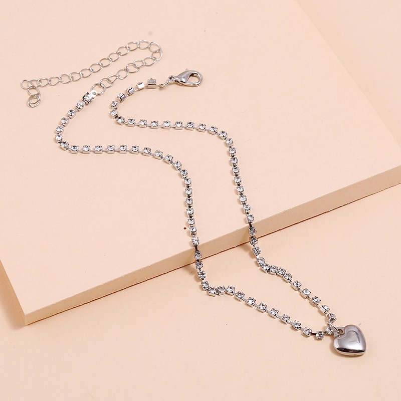 Kalung Rantai Klavikula Desain Hati Gaya Korea Untuk Wanita