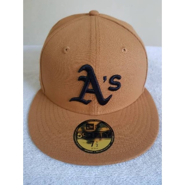 Newera ORIGINAL snapback Limited edition preloved