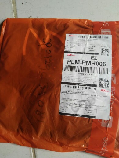 Nugroho Kobongan Kemeja Batik Pria Lengan Panjang Lapis Furing Batik Solo