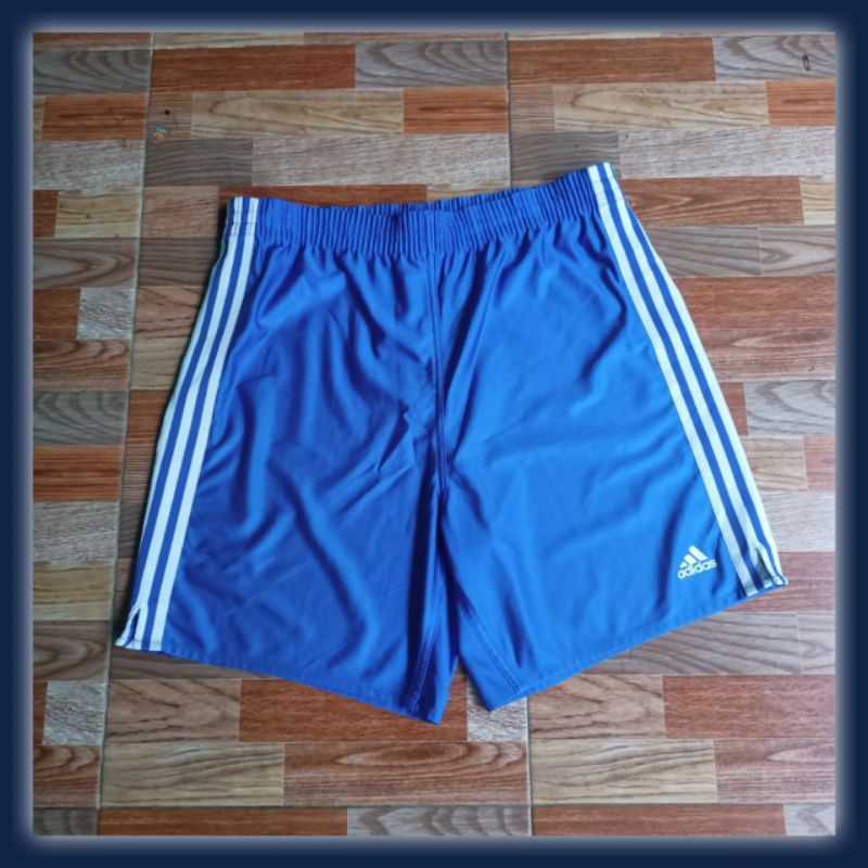 Thrift Celana Pendek Olahraga Adidas