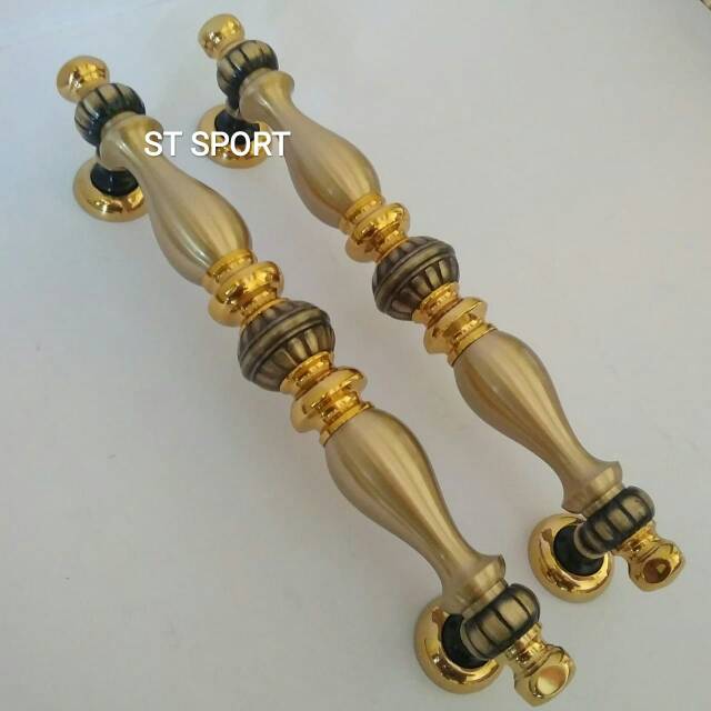 Handle pintu rumah modern