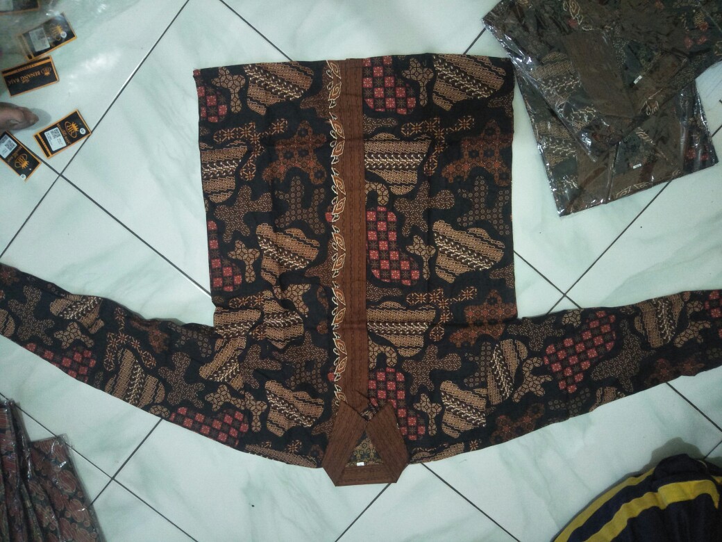 Maura Couple - Sania Ruffle Batik Couple Ori Ndoro Jowi Dnt Garansi Termurah Shopee - Shopashop Solo