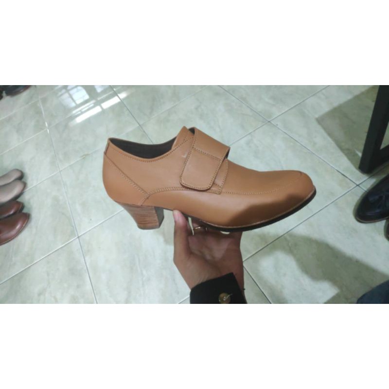 Shoeka Leather Shoes Sepatu Kulit