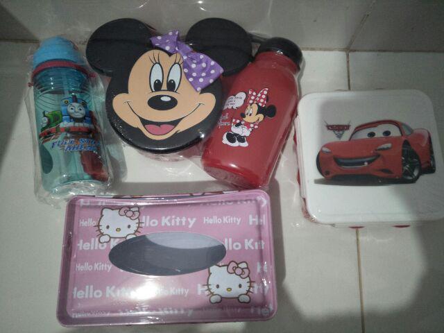 Box Bekal Hello Kitty & Car