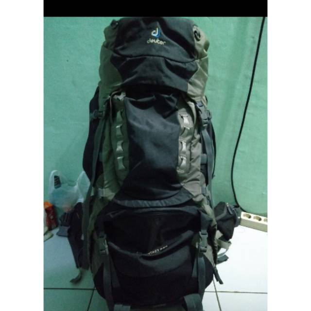 Deuter aircontact 70+15l
