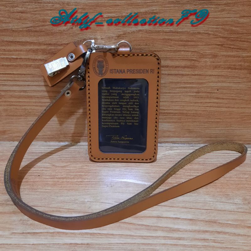 

Tempat Id Card Kulit Asli Istana Presiden Gantungan ID Card Istana Presiden Kulit Asli Kalung