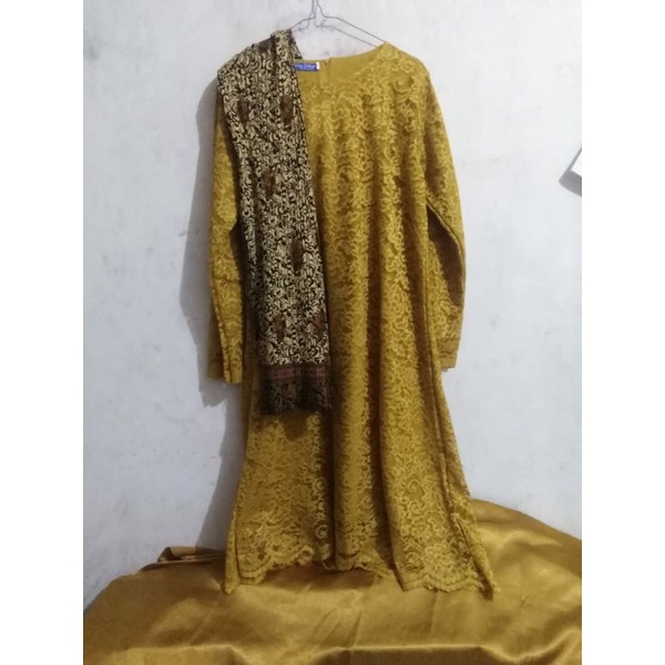 PRILOVED TAPI BELUM PERNAH DIPAKAI / KEBAYA MODERN / SETELAN KEBAYA / BAJU KONDANGAN / KEBAYA SIMPLE