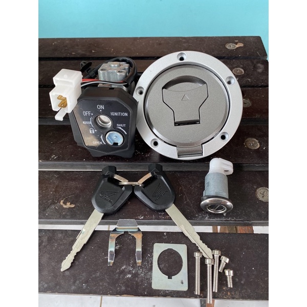Kunci Kontak Set CBR CB150R NEW LED K15 kualitas ori,tutup tangki plus jok