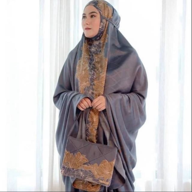 Mukena Local.id signature