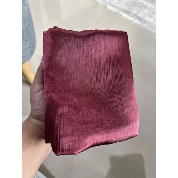 Pashmina Malay Silk Texture Premium Shawl Rayya Silk-Dark red